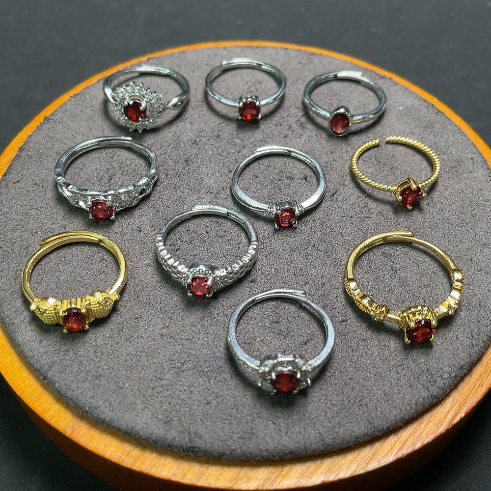 C34994713 Garnet Ring Non-Gold Adjustable Total Weight Approx. 16.2g Sell as a Lot