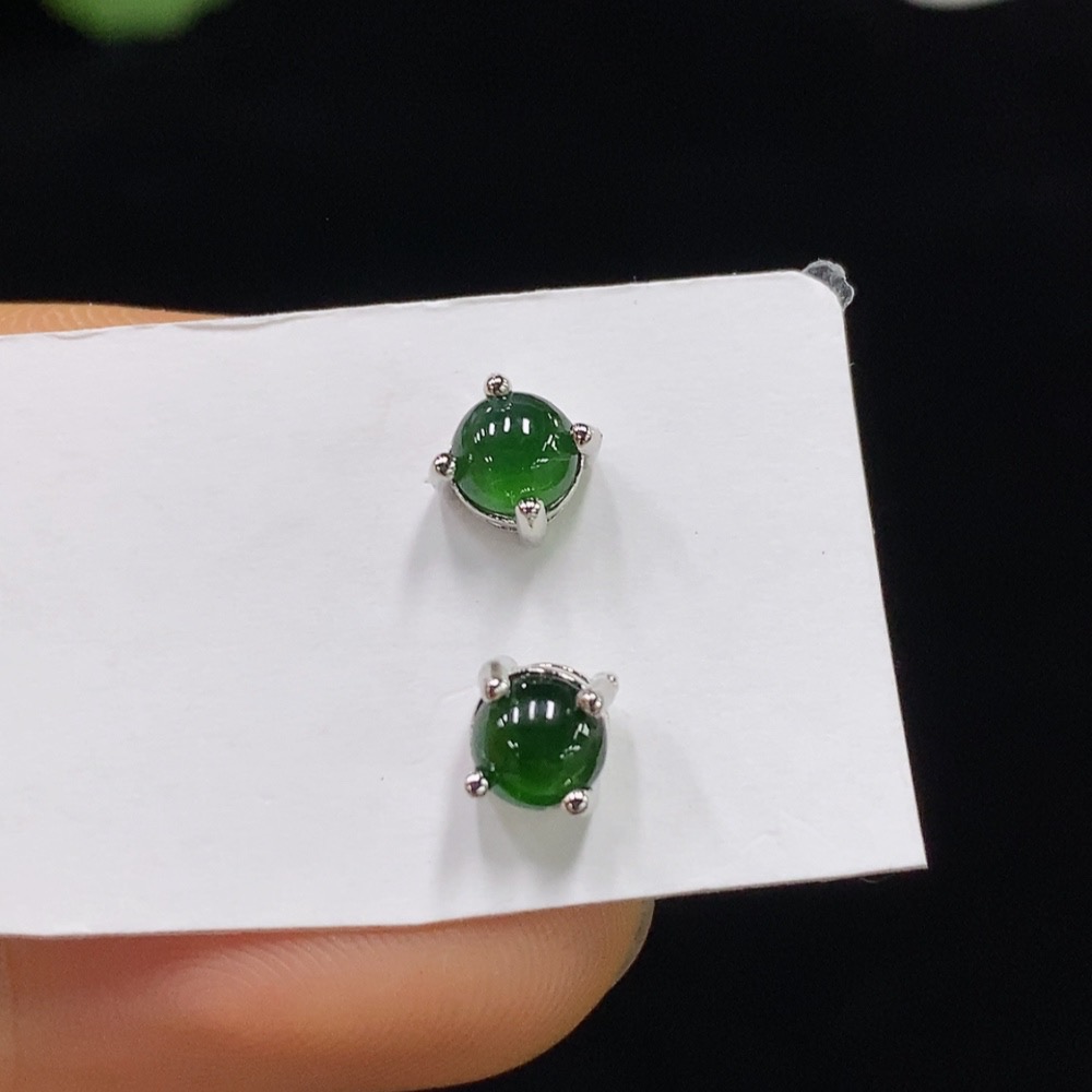 F34045330 Jadeite Inlaid Earrings Non-Gold