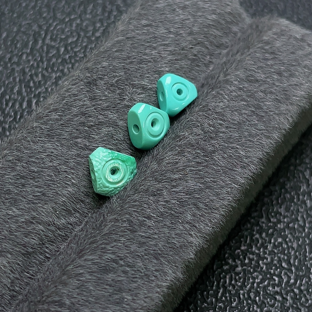 C27158993 Turquoise Pendant (Color Origin Undetermined) Total Weight Approx. 0.73g