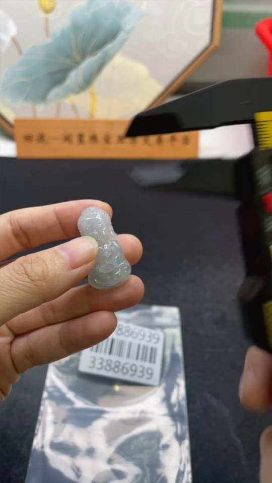 F33886939 Jadeite Pendant Baby Buddha