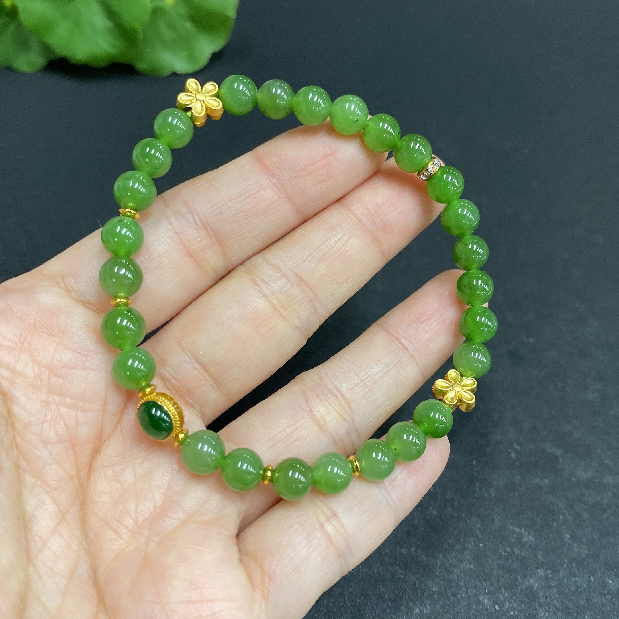 H33939499 Hetian Jade Bracelet, approx. 6mm, total weight approx. 10.9g, with Jadeite, no imprint, surface gold content marked red 75%, rest non-gold