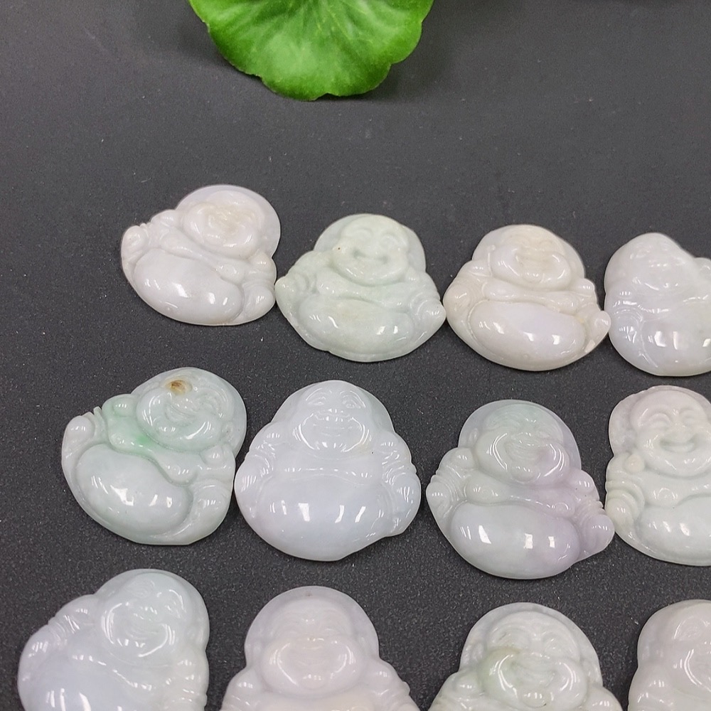 F14566115 Jadeite Pendant