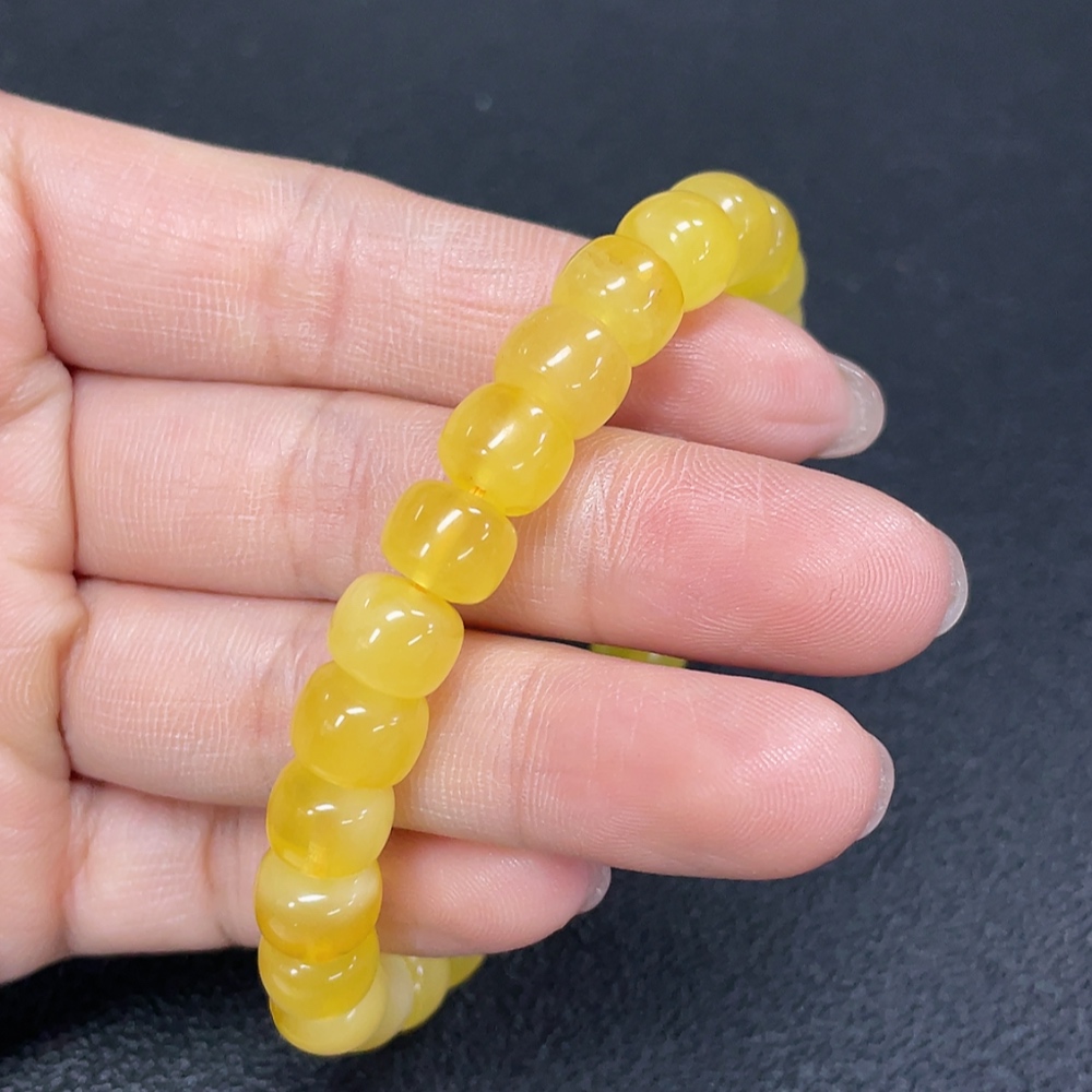 C28223215 Amber Beeswax Bracelet, Total Weight Approx. 9.80g, Size About 8.3mm