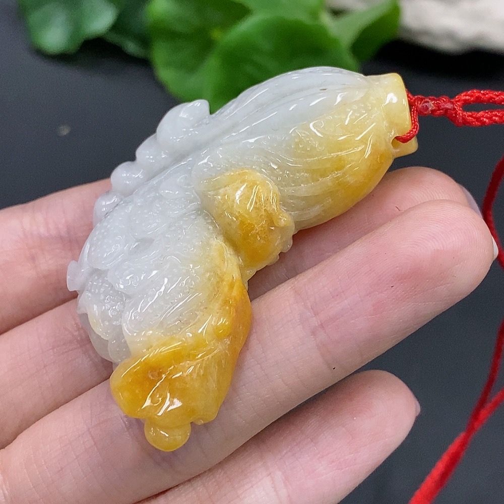 F14565480 Jadeite Cabbage Pendant (Color Origin Undetermined)