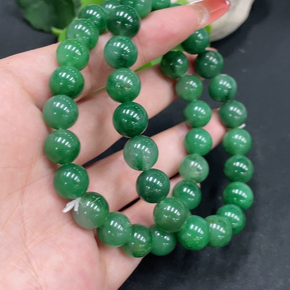 H34026761 African Emerald (Dulong Jade)