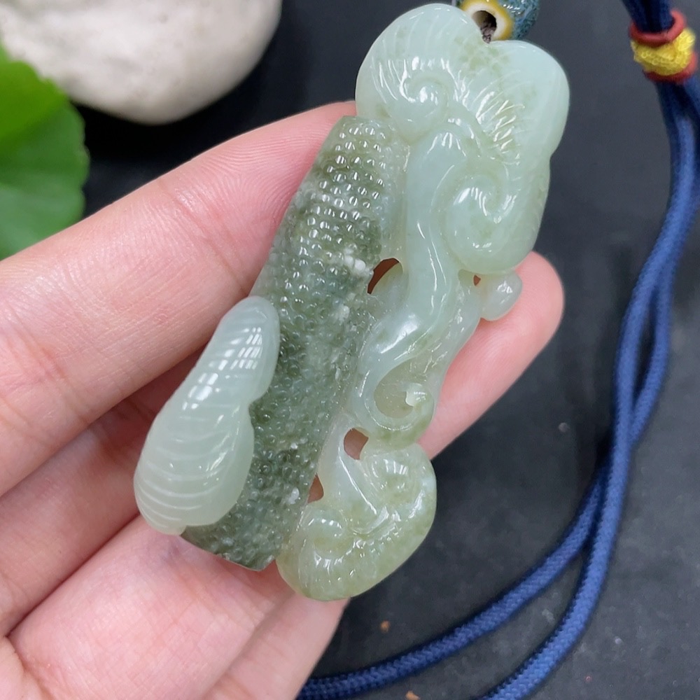 H31636539 Hetian Jade Pendant Ruyi