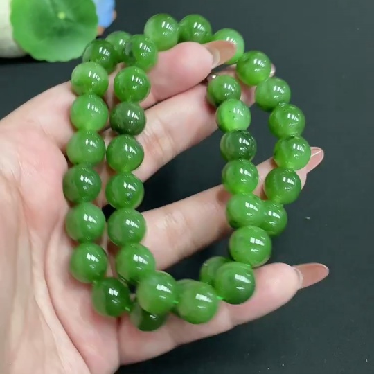 H34074018 Hetian Jade Jasper Bead Necklace, Approx. 11.3 mm, Total Weight Approx. 91.8g