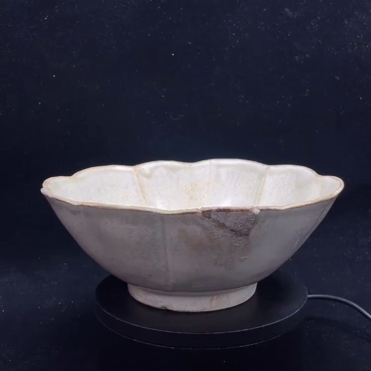 W33937590 Ceramic Repaired Yingqing Glazed Floral-Rim Bowl, Size as per Actual Item