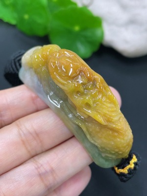 F41906938 翡翠龙手牌 货品总约重 含绳50.18g
