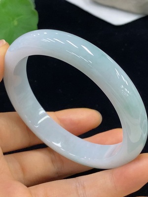 F35114433 Jadeite Round Bracelet Size 59.8 Total Weight Approx. 61.21g