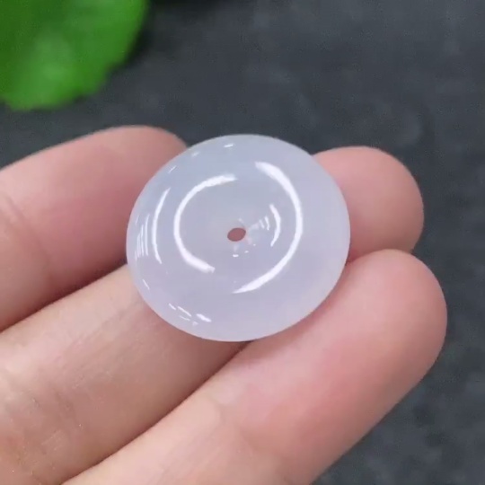 F32792268 Jadeite Pendant Peace Buckle Total Weight Approx. 3.6g