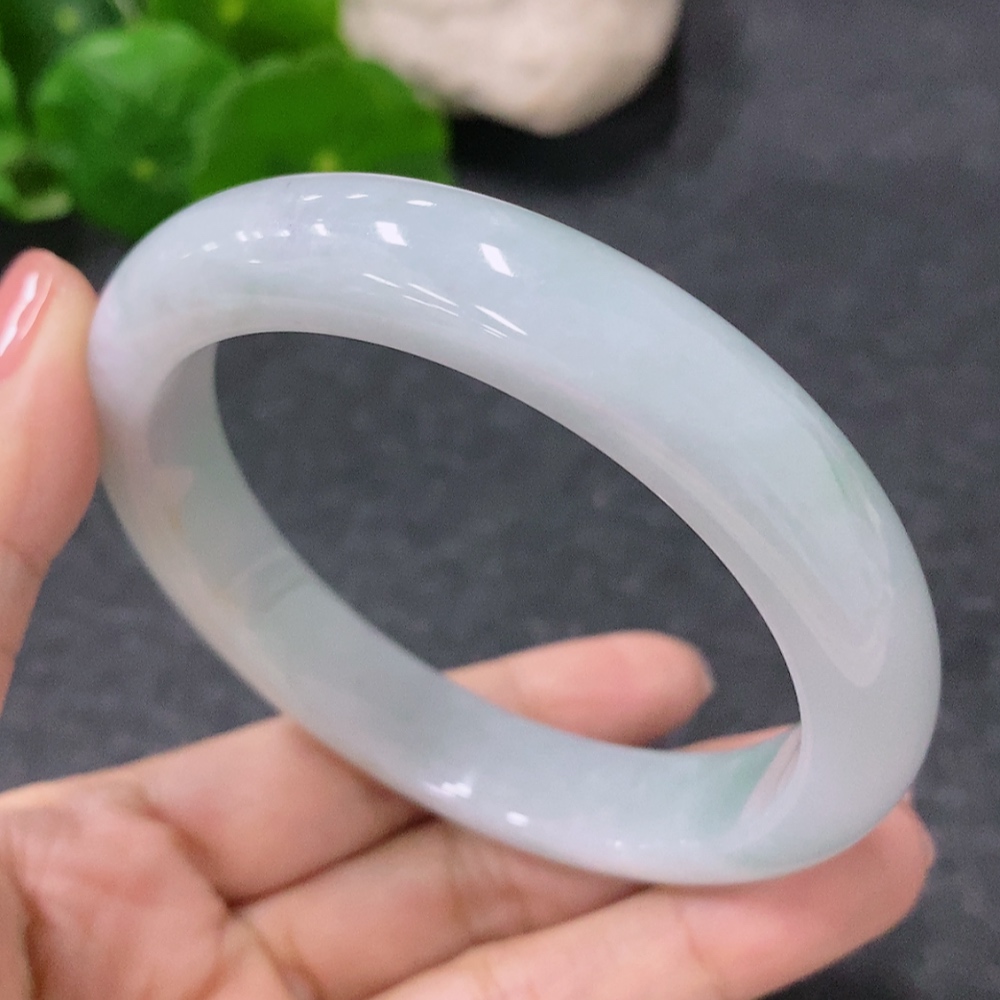 F34997882 Jadeite Regular Bangle Size 57.5mm Total Weight Approx. 57.35g with Breakage/Damage