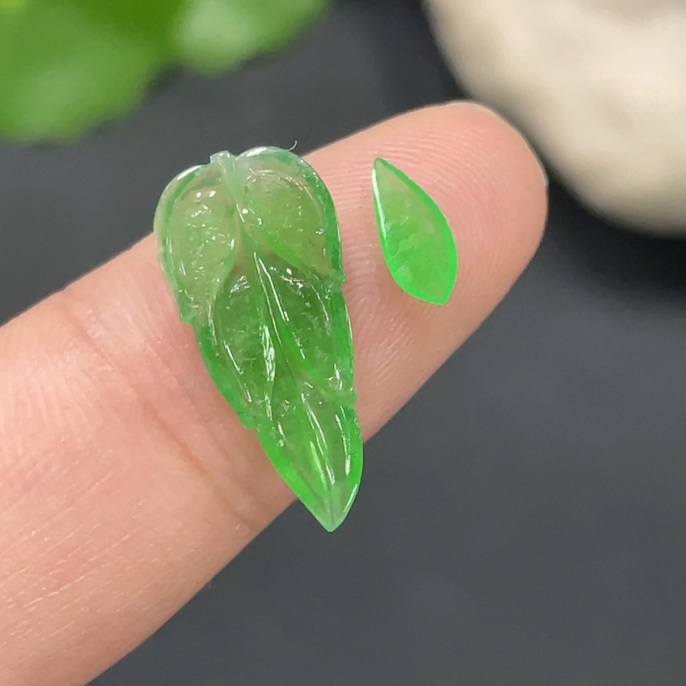F19158464 Jadeite Inlaid Pieces Sell as a Lot