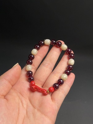 C22446302 Garnet Bracelet approx. 8.4mm total weight approx. 27.18g with Hetian Jade