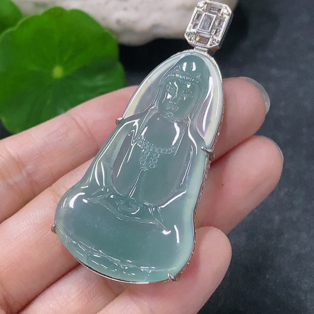 F34954855 Jadeite Inlaid Guanyin Pendant Non-Gold Total Weight Approx. 11.5g