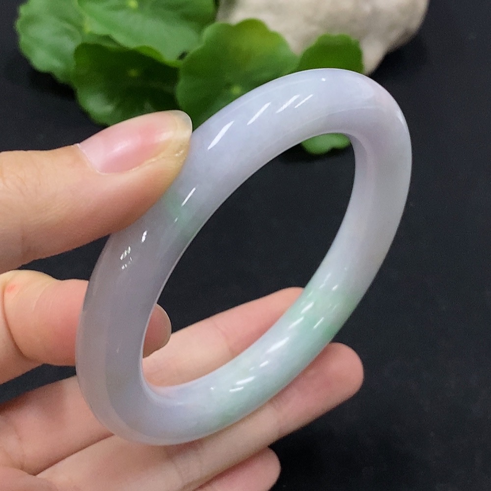F35132922 Jadeite Round Bangle Total Weight Approx. 66g Size 57