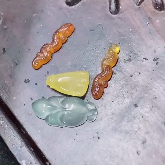F34953654 Jadeite Inlaid Pieces Sell as a Lot Yellow-Red Part Color Origin Undetermined