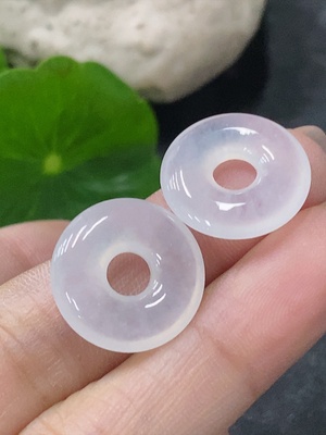 F34043126 Jadeite Pendants Sell as a Lot