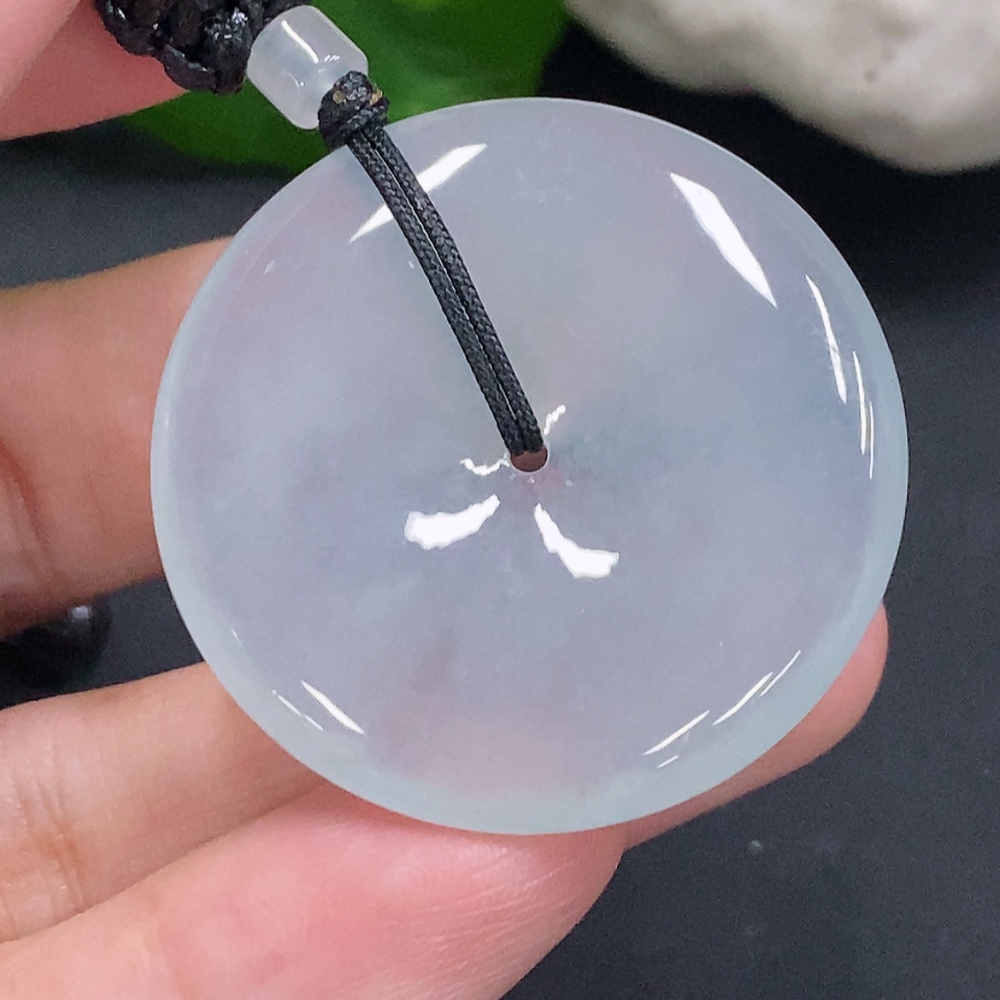 F33932774 Jadeite Peace Knot with Cord, Total Weight Approx. 21.4g