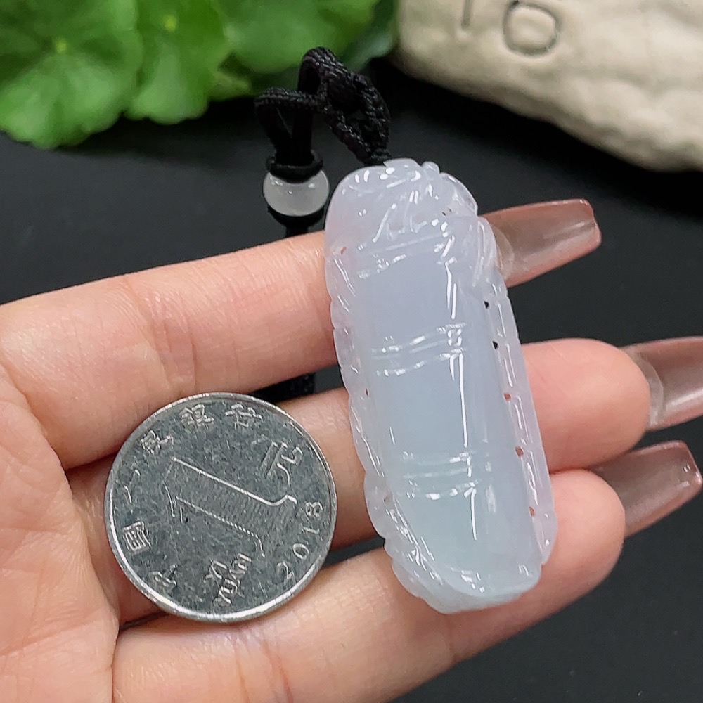 F27114676 JadeiteBamboo Joint Pendant