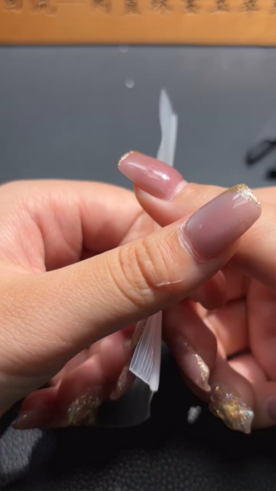 H34063581 Hetian Jade Pendant    Peace Knot    Total Weight Approx. 16.5g