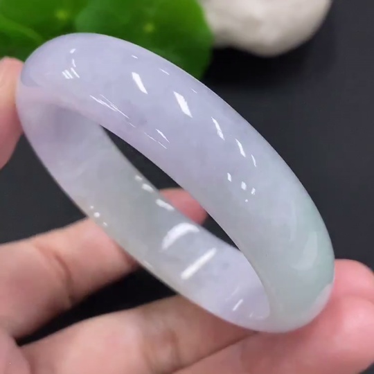 F33857525 Jadeite Concubine Bracelet Size 50/44.6 Total Weight Approx. 39.6g