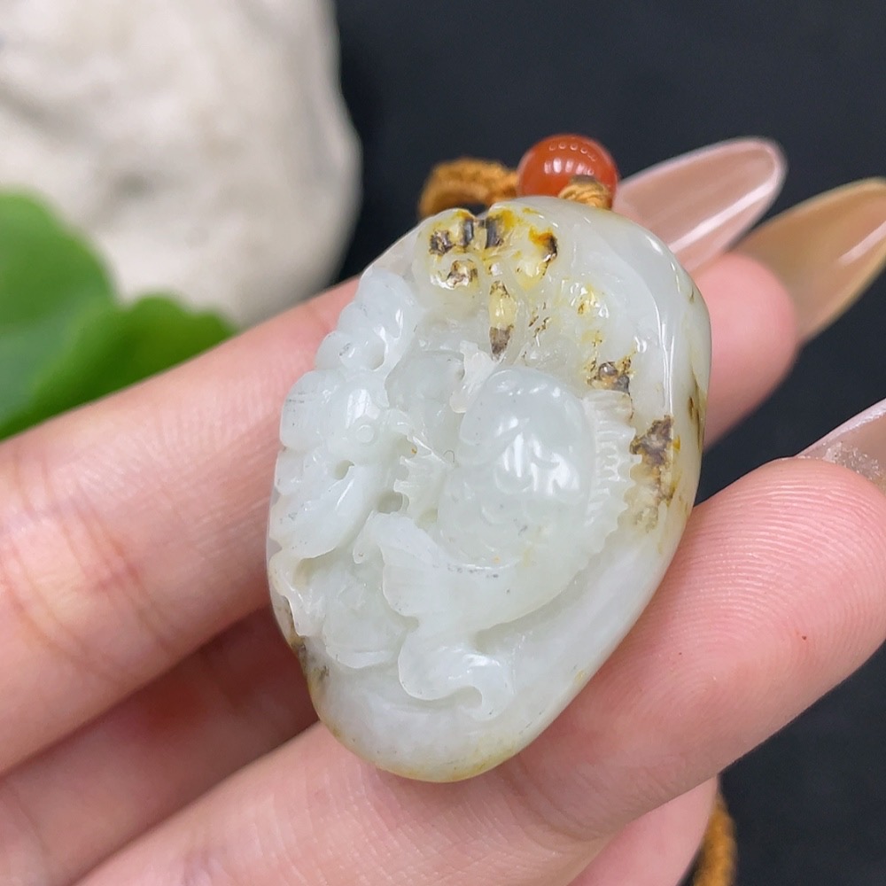 H31663604 Hetian Jade Pendant - Abundance Every Year, Undetermined Skin Color Origin, Total Weight (including rope) Approx. 19.9g