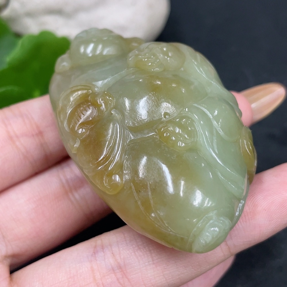 H32705555 Hetian Jade Pendant - Buddha - Total Weight Approx. 75.8g