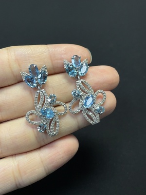 C46535627 海蓝宝石耳饰 配镶钻石 非金 货品总重约5.52g