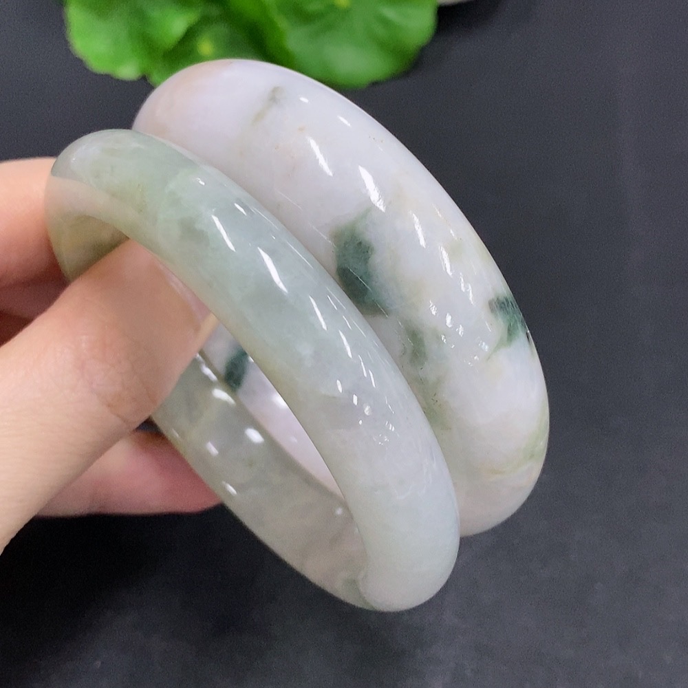 F30489950 Jadeite Bangle Sell as a Lot Size 53.5/54