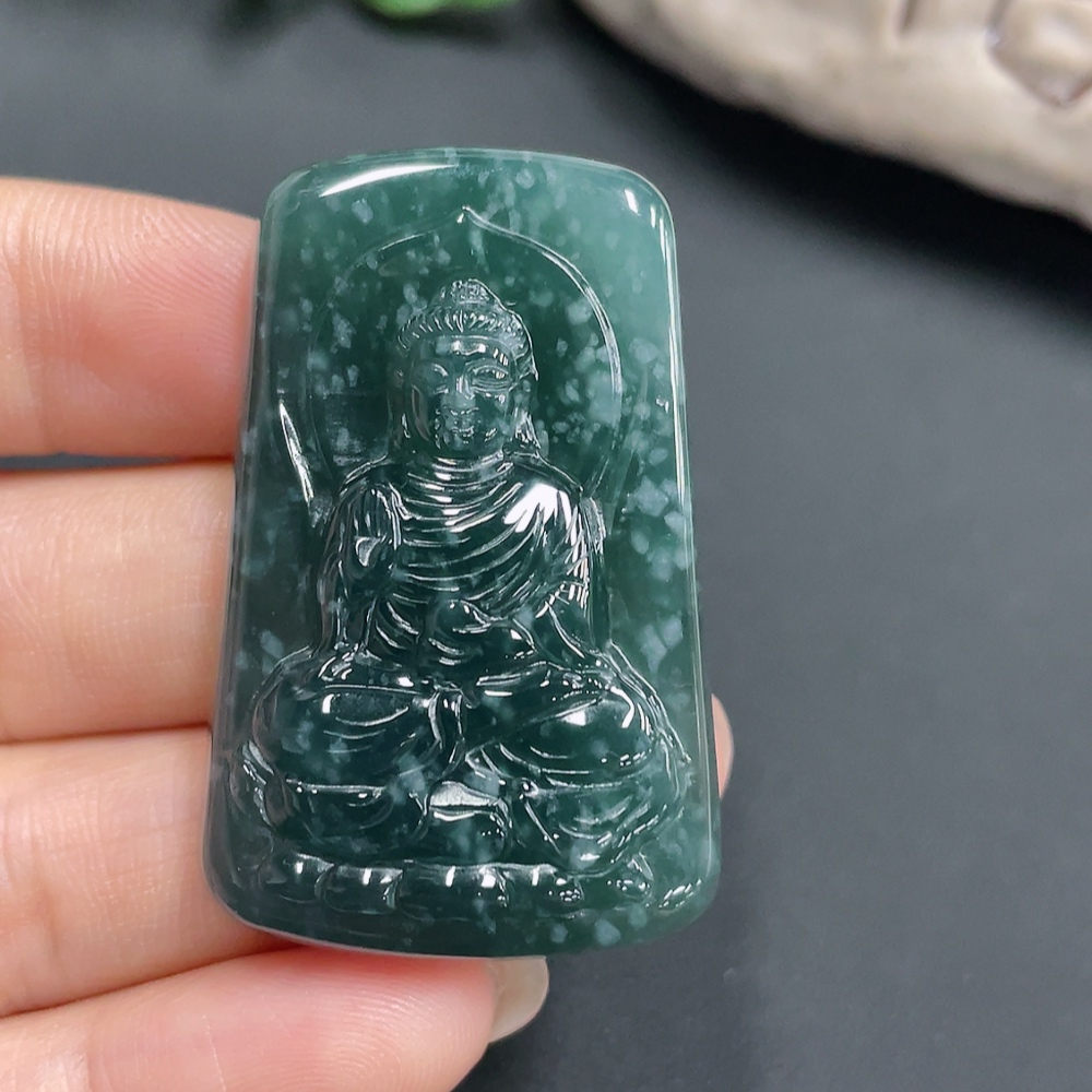 F19151833 Jadeite Pendant Guanyin Total Weight 22.592g