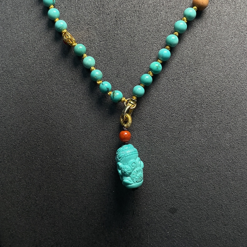 C34008553 Turquoise Pendant with Non-Natural Accent Stones, Total Weight Approx. 7.88g (Incl. Cord), Marked in Red Without Stamp, Surface Gold Content 75%, Rest Non-Gold