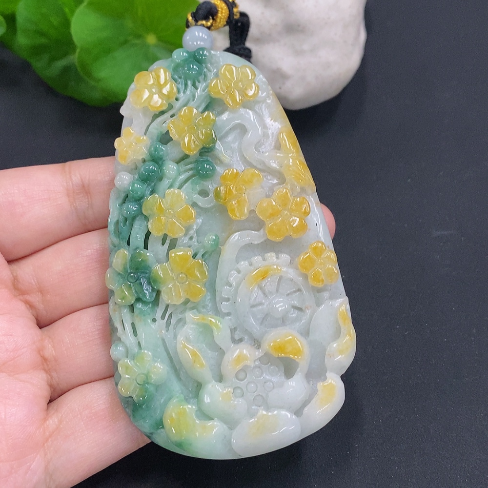 F29410325 JadeiteBlossom Prosperity Pendant