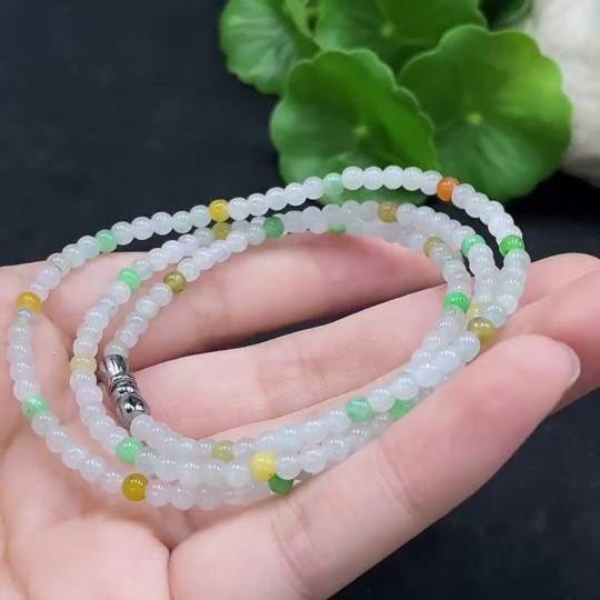 F35089933 Jadeite bead necklace, approximately 3.4mm, total weight about 11.06g, non-gold inlaid