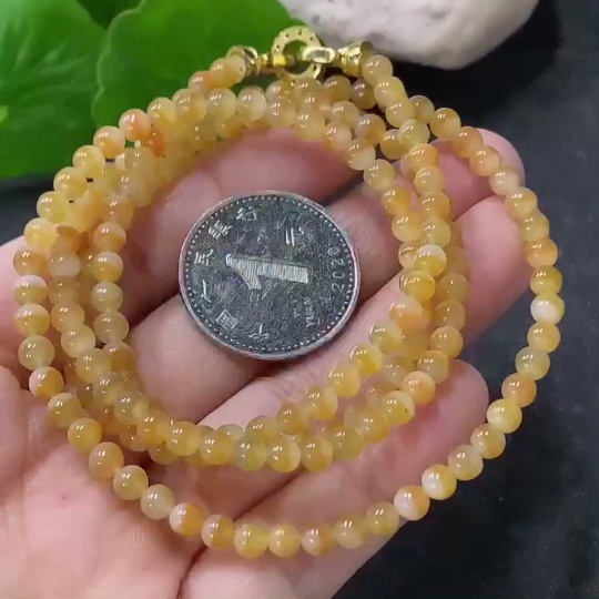 F33942890 Jadeite Bead Necklace Approx. 4mm Non-Gold Total Weight Approx. 17.38g Yellow Part Color Origin Undetermined