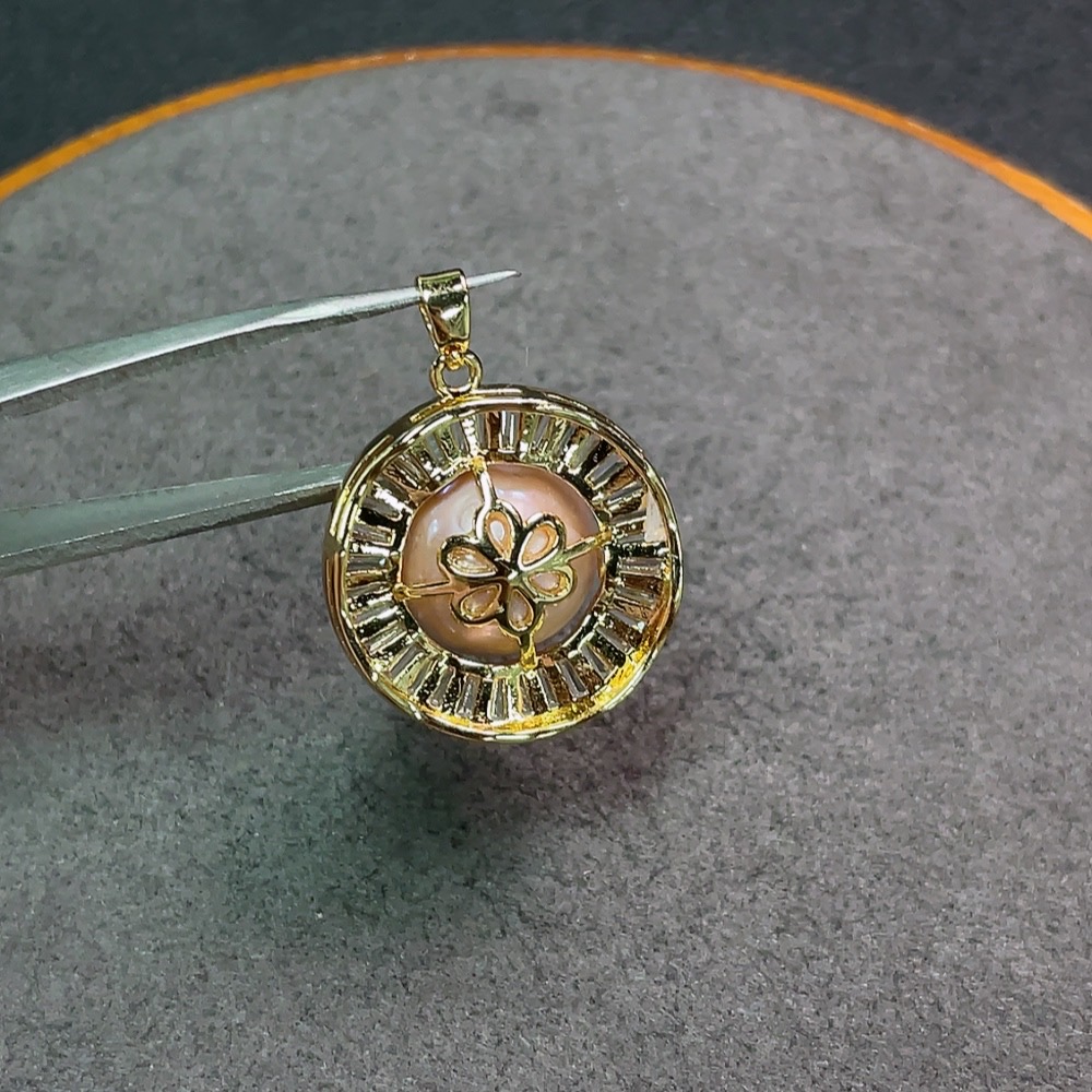 C34037974 Pearl Pendant Non-Gold Total Weight Approx. 6.02g Size About 12.7mm