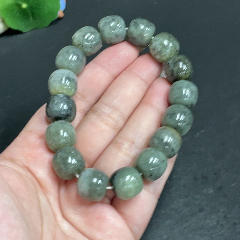 H29398616 Hetian Jade Bracelet, Approx. 13.6 mm Beads, Total Weight Approx. 74.2g