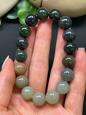 H46529614 和田玉手串 卡12mm 总重约45.45g