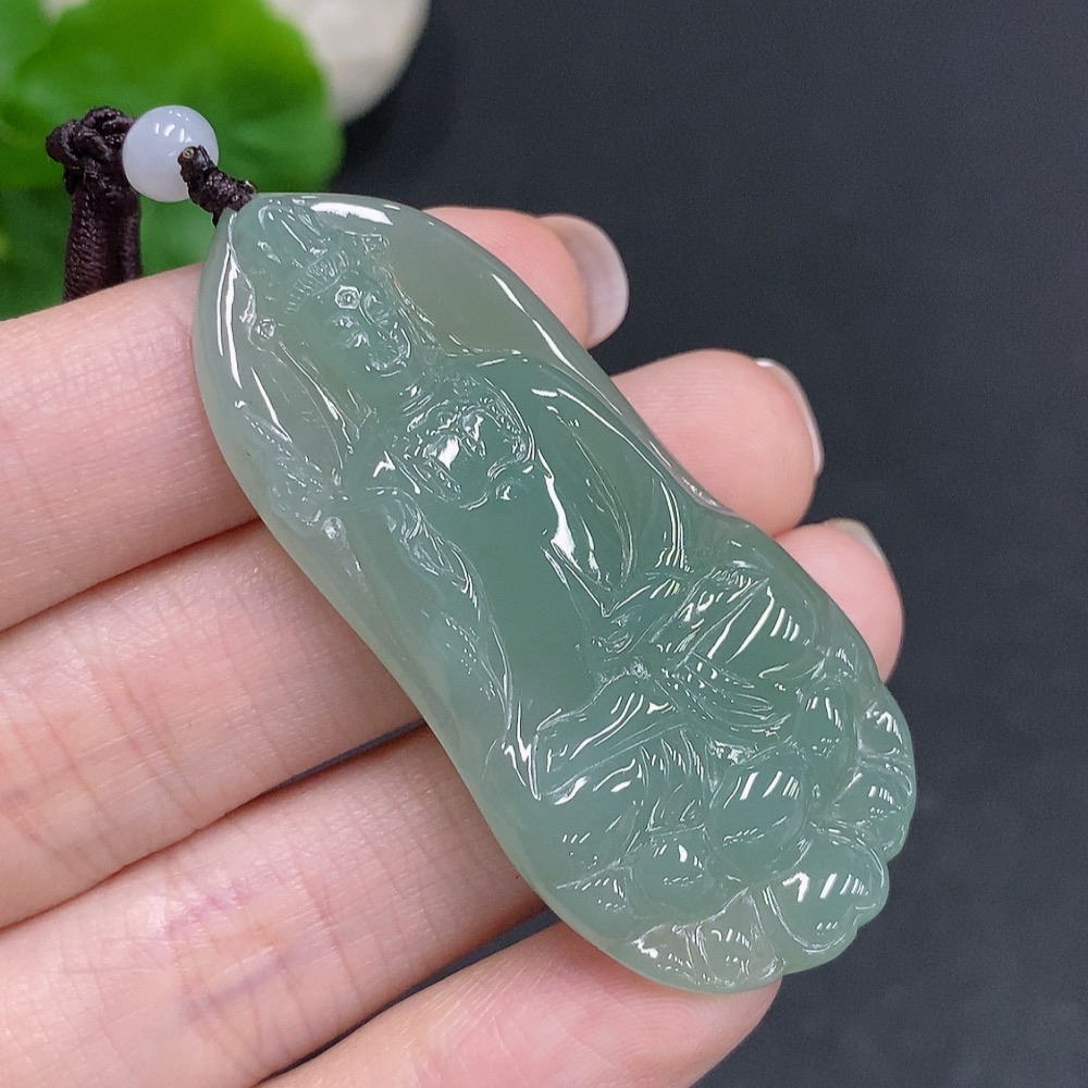 F34060346 Jadeite Guanyin Pendant Total Weight Approx. 17.8g (including rope weight)