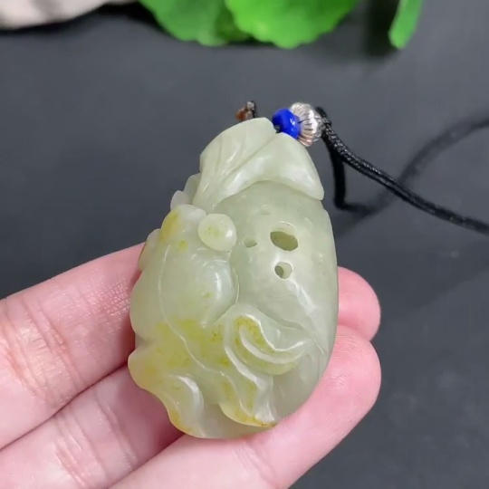 H17867684 Hetian Jade Pendant 'Abundant Year After Year' with Cord, Total Weight 37.51g, Undetermined Skin Color Origin