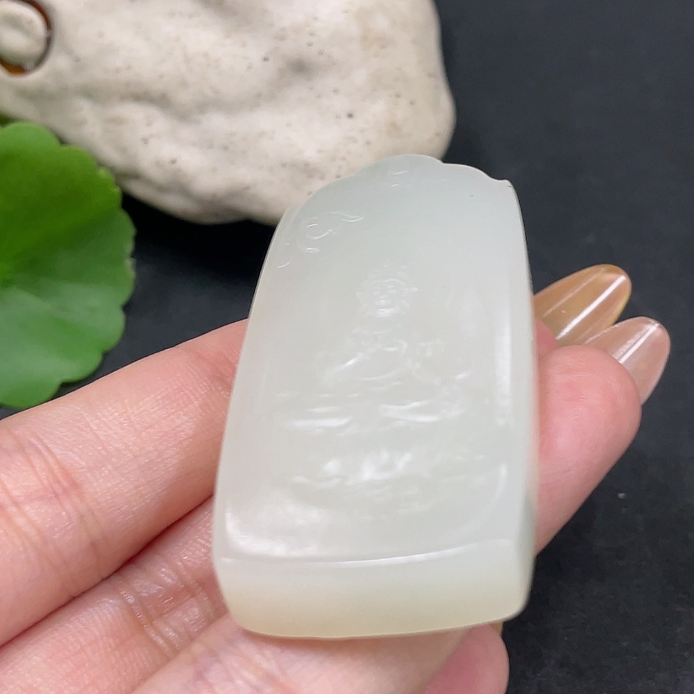 H32705717 Hetian Jade Pendant Guanyin Total Weight Approx. 37.4g