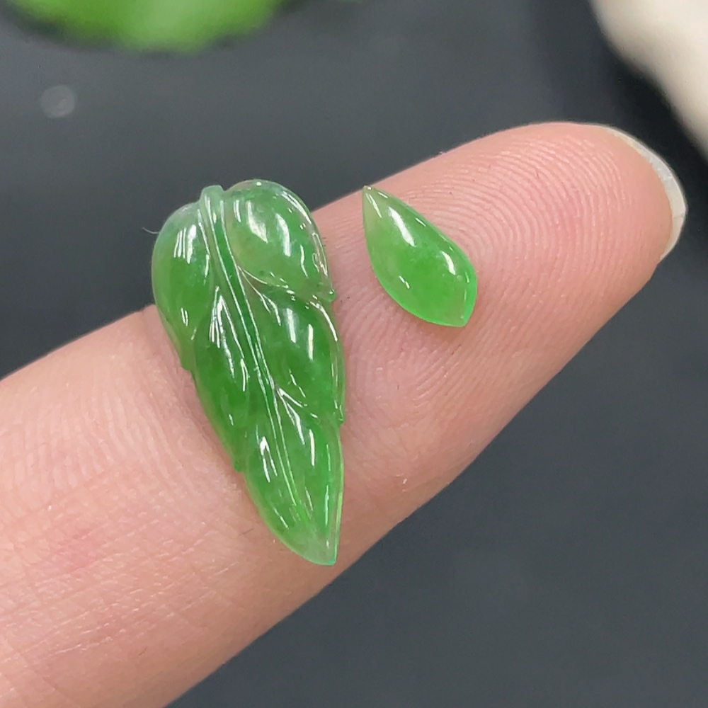 F19158464 Jadeite Inlaid Pieces Sell as a Lot