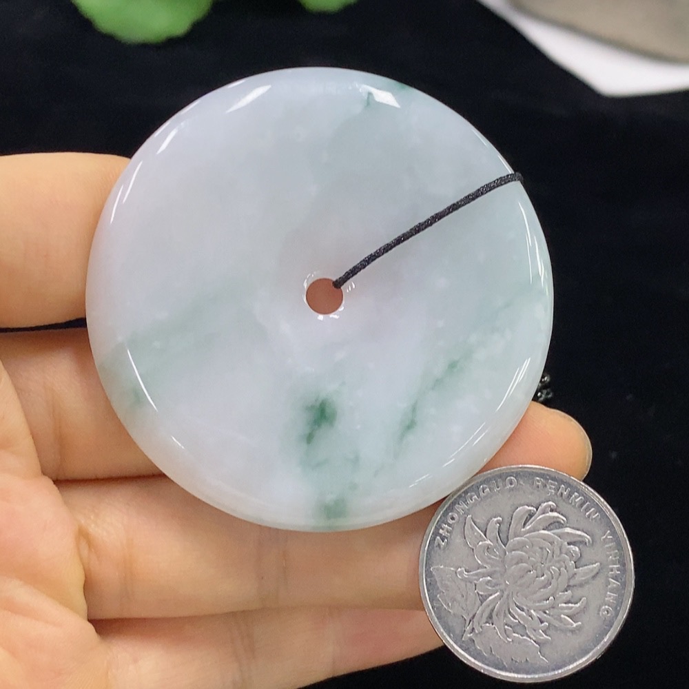 F31651001 JadeiteSafety Buckle Pendant