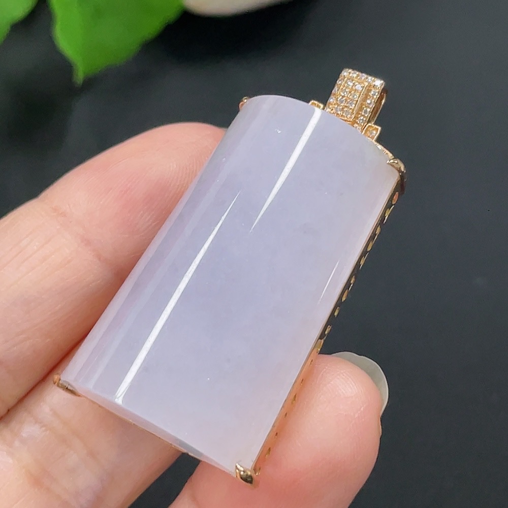 F22515465 Jadeite Plain Pendant with 18K Gold Setting Total Weight Approx. 17.5g