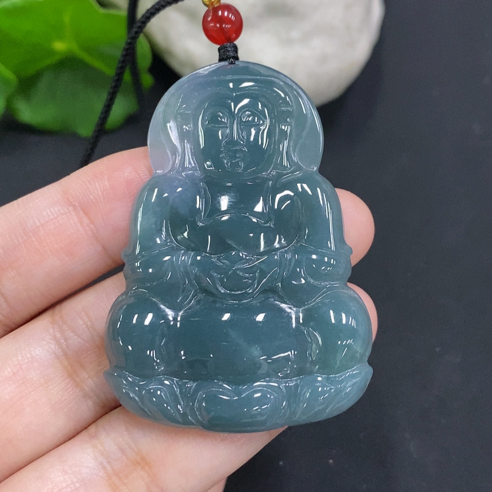 F35127311 Jadeite Guanyin Pendant Total Weight Including Cord Approx. 18.9g (Matching Beads Non-Grade A)