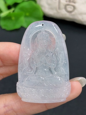 F41937638 翡翠挂件 观音 货品总重约12.07g