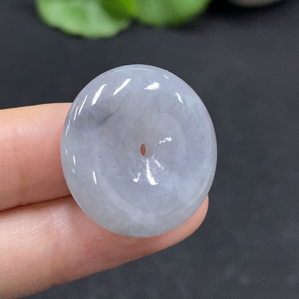 F34963280 Jadeite Peace Knot Pendant Total Weight Approx. 7.45g