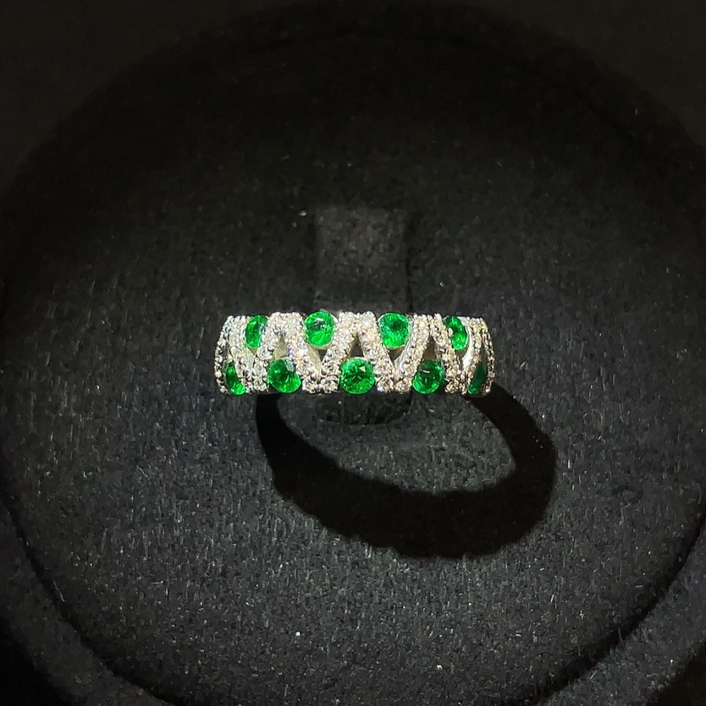 C34008745 18K Emerald Ring Clarity Enhanced Total Weight Approx. 3.51g Size 12 Stone Approx. 1.7mm