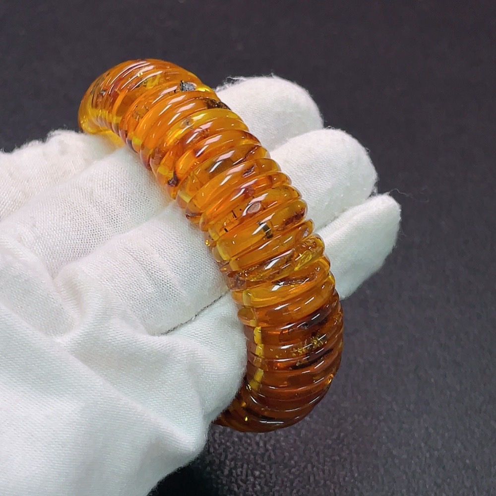C34039582 Amber Beeswax Bracelet Total Weight Approx. 31.84g Size About 18.8mm