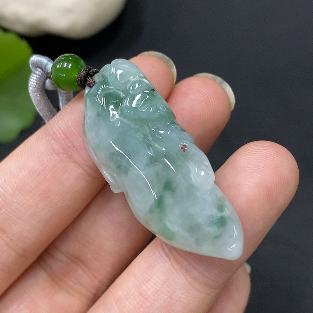 F29394421 Jadeite Pendant with Cord, Total Weight Approx. 11.5g
